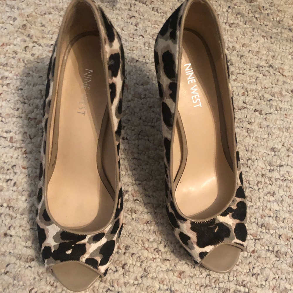 cheetah printed heels Nine West size 8.5